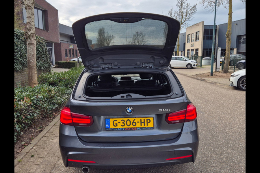 BMW 3 Serie Touring M Sport virtual Dash Nbt EVO Id6 Navi Apple CarPlay Corporate Lease