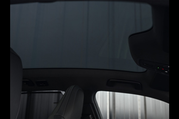 Audi A6 Avant 2.0 e-hybrid quattro 368pk S edition Competition |MMI interface update | Achteras besturing | Premium S-Seats | Trekhaak | B&O Sound | Head-Up | Soft-Close | Adaptive Cruise | Passagiers display | 5 jaar garantie | Luchtvering