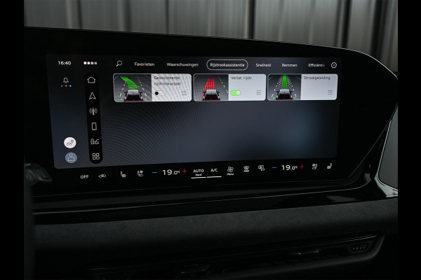 Audi A6 Avant 2.0 e-hybrid quattro 368pk S edition Competition |MMI interface update | Achteras besturing | Premium S-Seats | Trekhaak | B&O Sound | Head-Up | Soft-Close | Adaptive Cruise | Passagiers display | 5 jaar garantie | Luchtvering