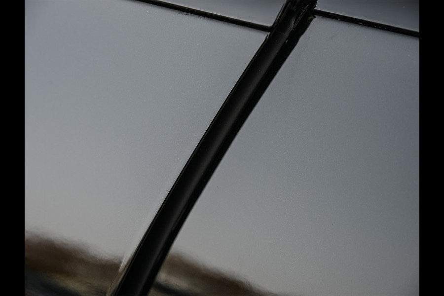 Audi A6 Avant 2.0 e-hybrid quattro 368pk S edition Competition |MMI interface update | Achteras besturing | Premium S-Seats | Trekhaak | B&O Sound | Head-Up | Soft-Close | Adaptive Cruise | Passagiers display | 5 jaar garantie | Luchtvering