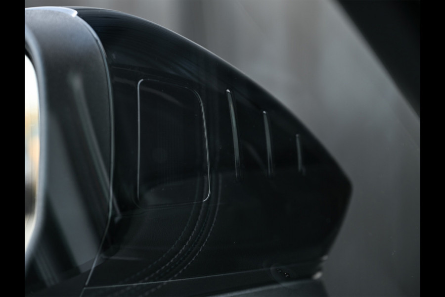 Audi A6 Avant 2.0 e-hybrid quattro 368pk S edition Competition |MMI interface update | Achteras besturing | Premium S-Seats | Trekhaak | B&O Sound | Head-Up | Soft-Close | Adaptive Cruise | Passagiers display | 5 jaar garantie | Luchtvering