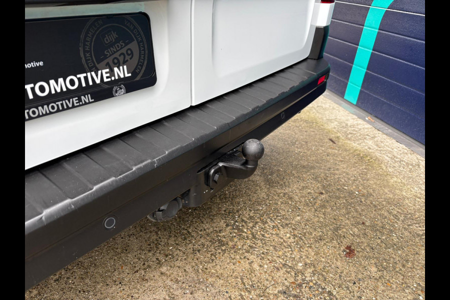 Renault Trafic T30 L2H1 150PK AUTOMAAT RED EDITION LED AIRCO CRUISE CONTROL CAMERA NAVIGATIE CARPLAY TREKHAAK