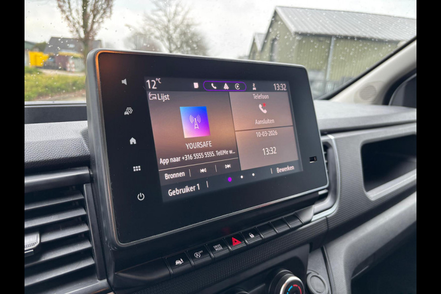 Renault Trafic T30 L2H1 150PK AUTOMAAT RED EDITION LED AIRCO CRUISE CONTROL CAMERA NAVIGATIE CARPLAY TREKHAAK