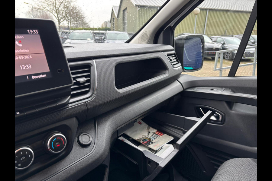 Renault Trafic T30 L2H1 150PK AUTOMAAT RED EDITION LED AIRCO CRUISE CONTROL CAMERA NAVIGATIE CARPLAY TREKHAAK