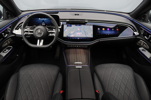Mercedes-Benz E-Klasse 450 4MATIC AMG Line Premium+ | Luchtvering | Hyperscreen | Achterasbesturing | Massage | Nappa Leder | Stoelventilatie | Soft-Close | Trekhaak | Burmester | HUD | Verwarmd Stuurwiel |
