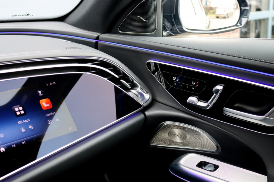 Mercedes-Benz E-Klasse 450 4MATIC AMG Line Premium+ | Luchtvering | Hyperscreen | Achterasbesturing | Massage | Nappa Leder | Stoelventilatie | Soft-Close | Trekhaak | Burmester | HUD | Verwarmd Stuurwiel |