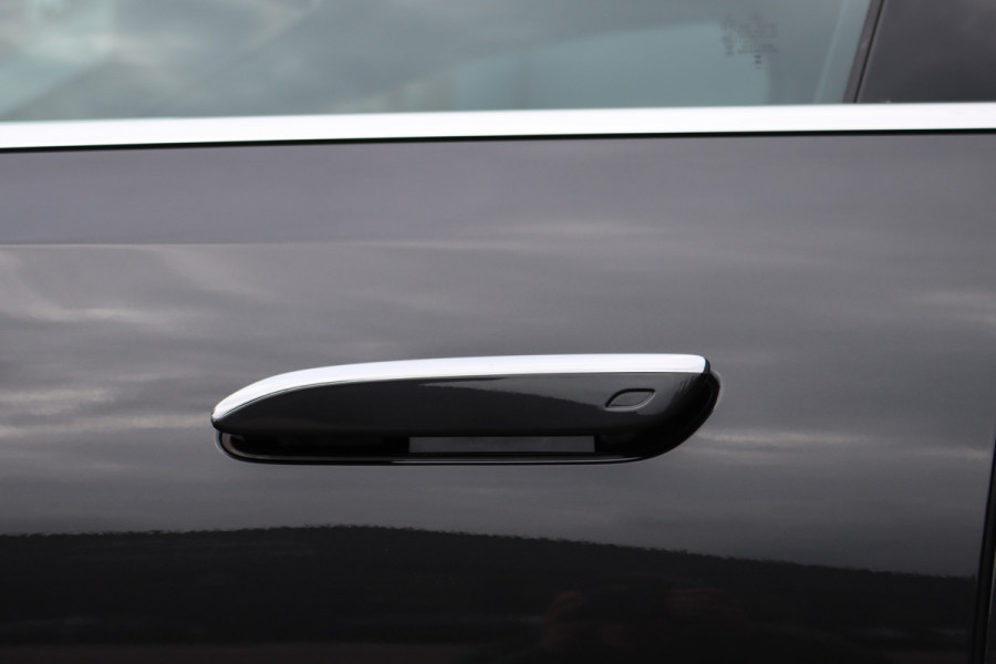 Mercedes-Benz E-Klasse 450 4MATIC AMG Line Premium+ | Luchtvering | Hyperscreen | Achterasbesturing | Massage | Nappa Leder | Stoelventilatie | Soft-Close | Trekhaak | Burmester | HUD | Verwarmd Stuurwiel |