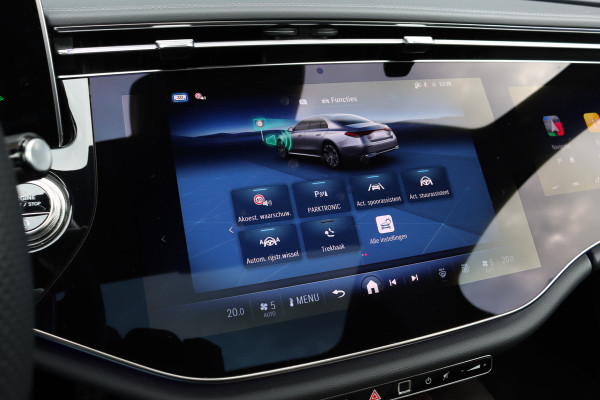 Mercedes-Benz E-Klasse 450 4MATIC AMG Line Premium+ | Luchtvering | Hyperscreen | Achterasbesturing | Massage | Nappa Leder | Stoelventilatie | Soft-Close | Trekhaak | Burmester | HUD | Verwarmd Stuurwiel |