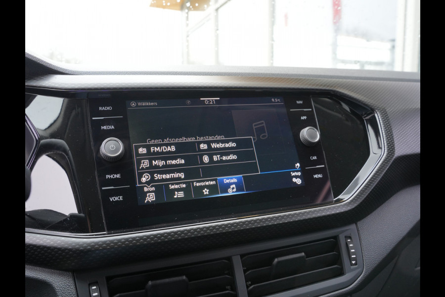Volkswagen T-Cross 1.0 TSI Life Business | Climate | Stoelverwarming | Draadloze telefoonlader |
