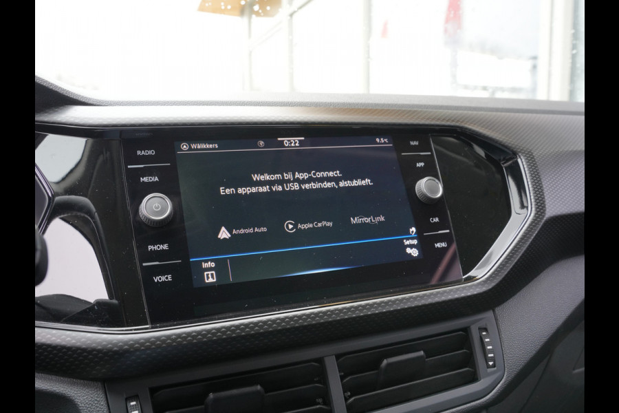 Volkswagen T-Cross 1.0 TSI Life Business | Climate | Stoelverwarming | Draadloze telefoonlader |