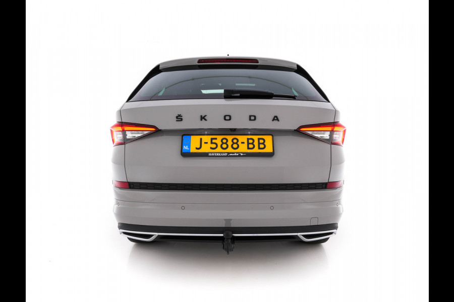 Škoda Kodiaq 1.5 TSI Sportline Business (INCL-BTW) Aut. *PANO | LEATHER-MICROFIBRE | FULL-LED | MEMORY-PACK | DIGI-COCKPIT | NAVI-FULLMAP | CAMERA | DAB+ | AMBIENT-LIGHT | KEYLESS | DAB+ | CARPLAY | PRIVACY-GLASS | 20"ALU*