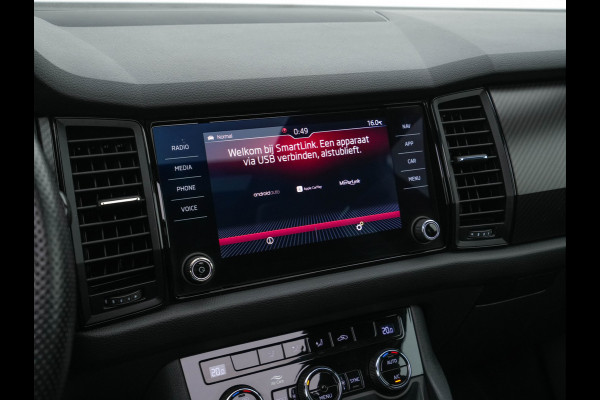 Škoda Kodiaq 1.5 TSI Sportline Business (INCL-BTW) Aut. *PANO | LEATHER-MICROFIBRE | FULL-LED | MEMORY-PACK | DIGI-COCKPIT | NAVI-FULLMAP | CAMERA | DAB+ | AMBIENT-LIGHT | KEYLESS | DAB+ | CARPLAY | PRIVACY-GLASS | 20"ALU*