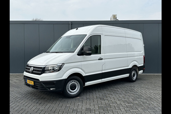 Volkswagen Crafter 2.0 TDI 141 PK RWD HIGHLINE ++ / L3H3 / 1e EIG. / BOTT INRICHTING / 3 TONS TREKHAAK / GEVEERDE STOEL / CAMERA / CRUISE / AIRCO