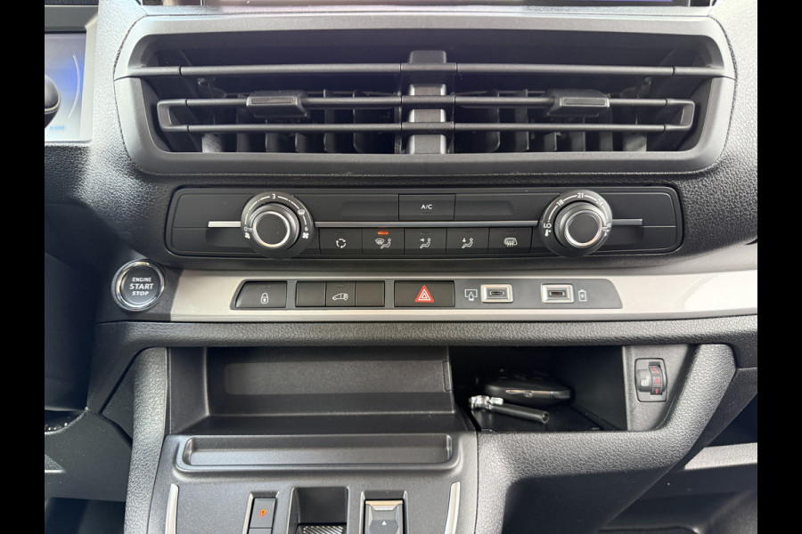 Toyota Proace Dynamic Long Worker 75kWh NIEUW! L3 348km WLTP 100kW Snelladen LED Climate Control Adaptieve Cruise Stoel/ Stuur verwarming Carplay Camera