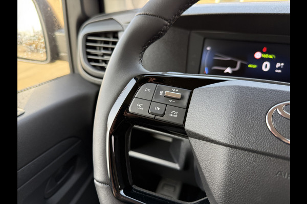 Toyota Proace Dynamic Long Worker 75kWh NIEUW! L3 348km WLTP 100kW Snelladen LED Climate Control Adaptieve Cruise Stoel/ Stuur verwarming Carplay Camera