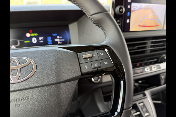 Toyota Proace Dynamic Long Worker 75kWh NIEUW! L3 348km WLTP 100kW Snelladen LED Climate Control Adaptieve Cruise Stoel/ Stuur verwarming Carplay Camera