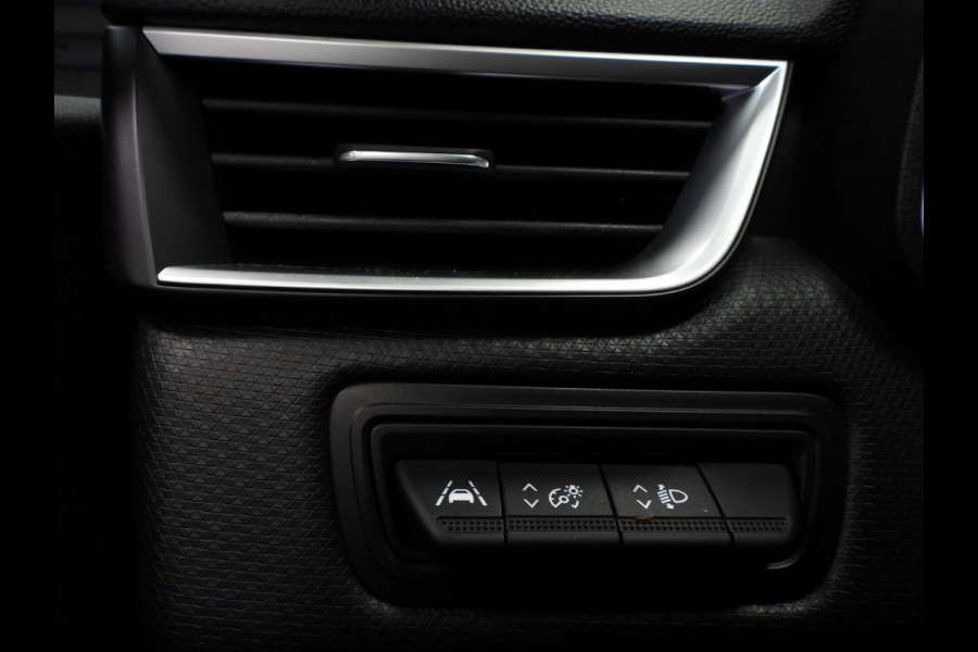 Renault Clio 1.0 TCe Intens NAVI/CLIMA/CRUISE/LED/16"LMV!