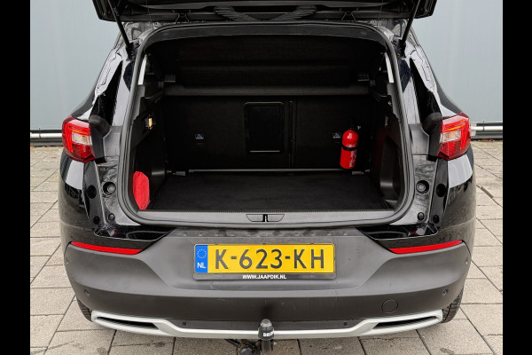 Opel Grandland X BWJ 2021 | 1.2T 131PK Bus Executive | TREKHAAK | CAMERA A | NAVI | CLIMA | PDC 2X | CARPLAY | LMV | PRIVACY GLASS