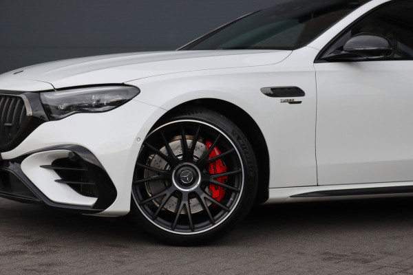 Mercedes-Benz E-Klasse AMG 53 4MATIC+ Premium | 585pk | Hyperscreen | Achterasbesturing | Carbon | AMG Drivers Package | Distronic+ | HUD | Panoramadak | Digital Light | Burmester |