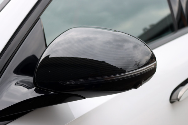 Mercedes-Benz E-Klasse AMG 53 4MATIC+ Premium | 585pk | Hyperscreen | Achterasbesturing | Carbon | AMG Drivers Package | Distronic+ | HUD | Panoramadak | Digital Light | Burmester |