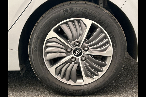 Hyundai IONIQ 1.6 GDi PHEV Premium | Pano/Dak | Adaptieve/Cruise | Apple/Carplay | Stoelkoeling/Verwarming