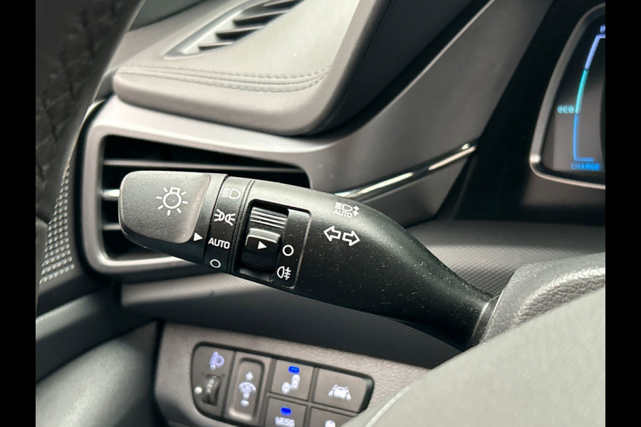 Hyundai IONIQ 1.6 GDi PHEV Premium | Pano/Dak | Adaptieve/Cruise | Apple/Carplay | Stoelkoeling/Verwarming