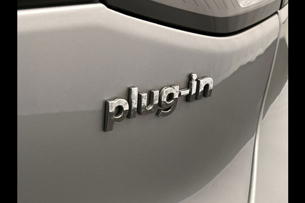 Hyundai IONIQ 1.6 GDi PHEV Premium | Pano/Dak | Adaptieve/Cruise | Apple/Carplay | Stoelkoeling/Verwarming