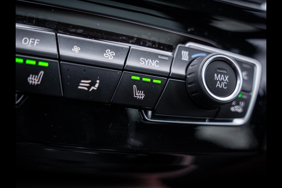 BMW X1 xDrive25e eDrive Edition M-Sport l Panorama l HUD l Trekhaak l Camera