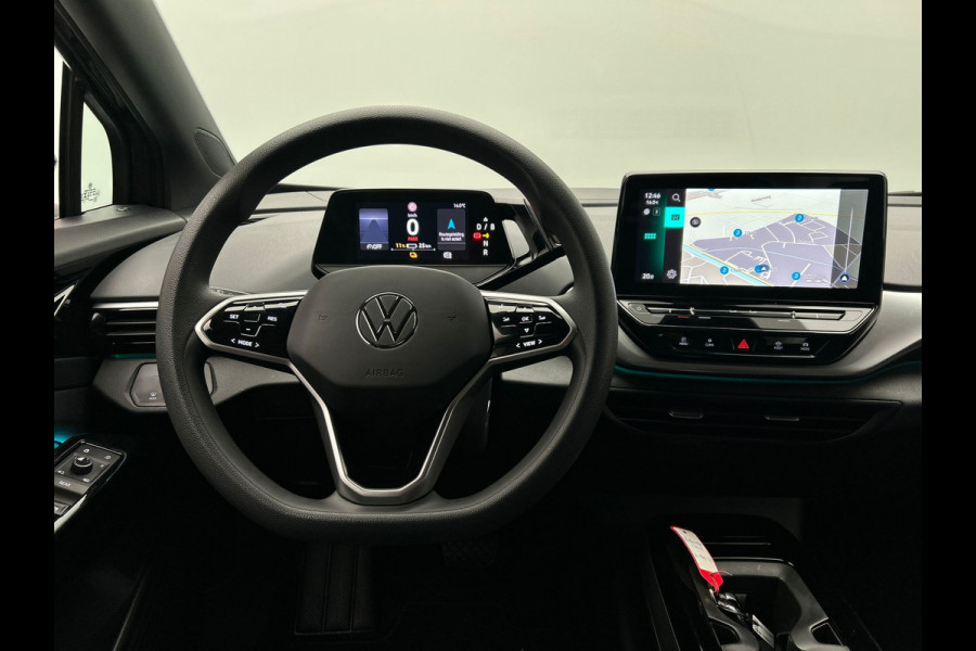 Volkswagen ID.4 Pure 52 kWh | SOH 91 % | Warmtepomp | Trekhaak | Cruise/Control