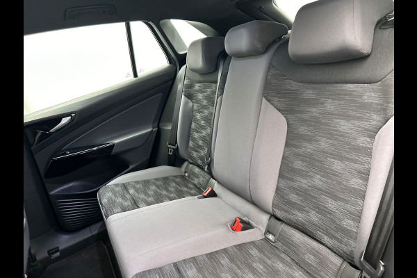 Volkswagen ID.4 Pure 52 kWh | SOH 91 % | Warmtepomp | Trekhaak | Cruise/Control