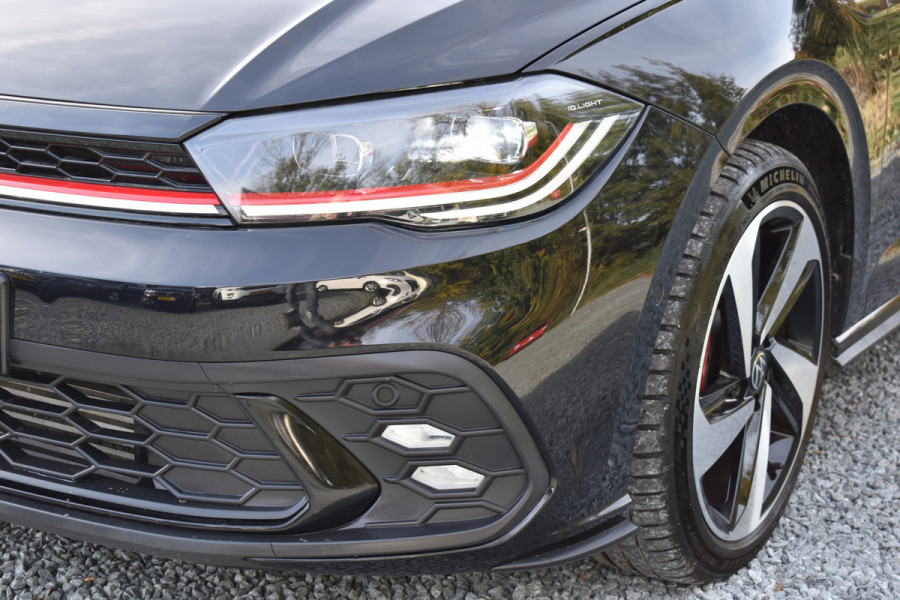 Volkswagen Polo 2.0 TSI GTI TSI 210PK DSG GTI-SPORT IQ-LIGHT/PDC/CARPLAY FABRIEKS GARANTIE ***