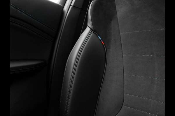 BMW X1 sDrive18i M-Sport - Pano - Trekhaak - Memoryzetel - Harman Kardon