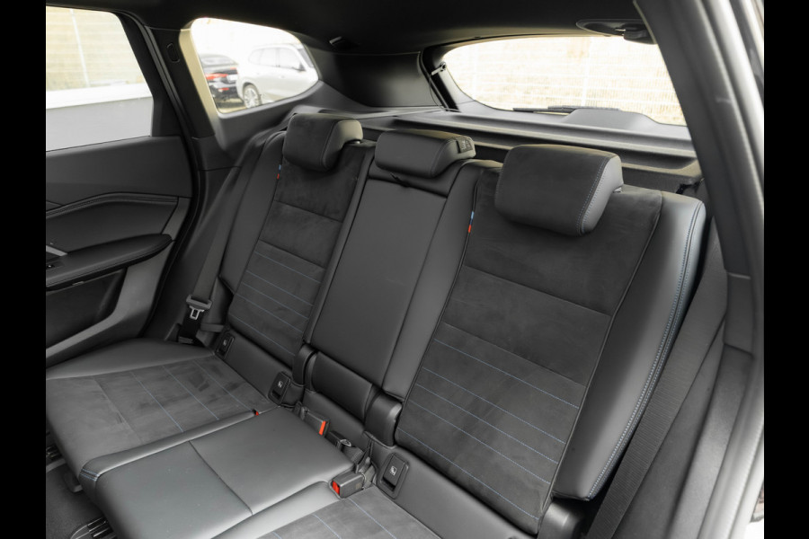 BMW X1 sDrive18i M-Sport - Pano - Trekhaak - Memoryzetel - Harman Kardon