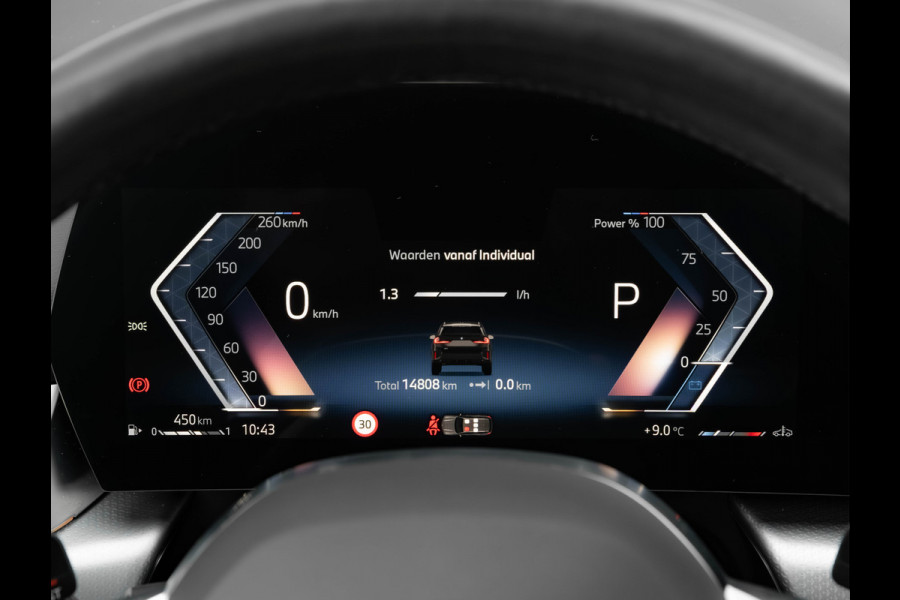 BMW X1 sDrive18i M-Sport - Pano - Trekhaak - Memoryzetel - Harman Kardon