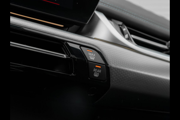 BMW X1 sDrive18i M-Sport - Pano - Trekhaak - Memoryzetel - Harman Kardon