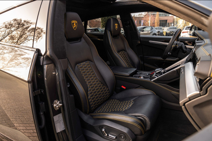 Lamborghini Urus 4.0 V8 650 PK Pano Keramisch B&O Advanced Massage Luchtvering 360 Camera ACC 22''