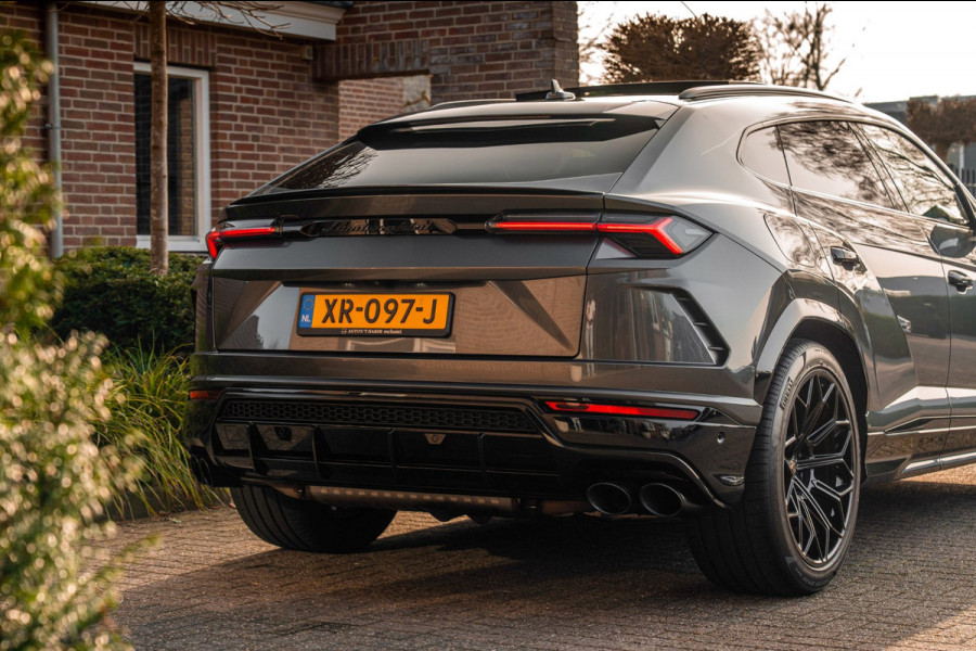 Lamborghini Urus 4.0 V8 650 PK Pano Keramisch B&O Advanced Massage Luchtvering 360 Camera ACC 22''
