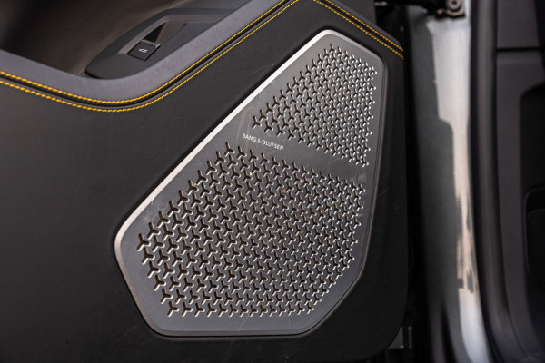 Lamborghini Urus 4.0 V8 650 PK Pano Keramisch B&O Advanced Massage Luchtvering 360 Camera ACC 22''