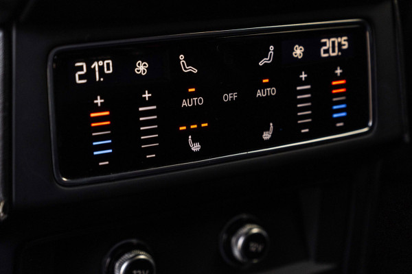 Lamborghini Urus 4.0 V8 650 PK Pano Keramisch B&O Advanced Massage Luchtvering 360 Camera ACC 22''