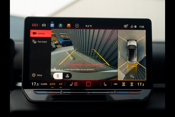 Volkswagen T-Roc 1.5 eTsi R-Line First Edition | Black Style | 360 Camera | Head Up | Elk. A-klep | IQ Light | Prijs Rijklaar!!