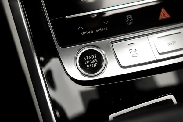 Audi Q8 55 TFSI e Quattro Pro Line S Pano Luchtverin ACC B&O 23"