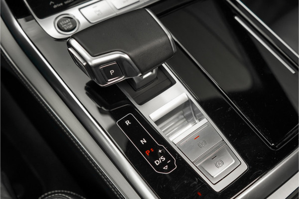 Audi Q8 55 TFSI e Quattro Pro Line S Pano Luchtverin ACC B&O 23"