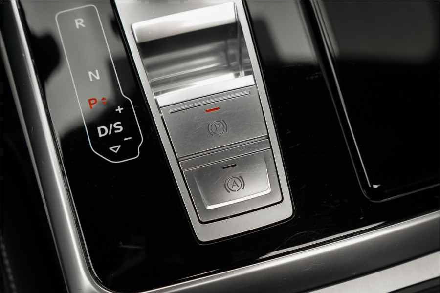 Audi Q8 55 TFSI e Quattro Pro Line S Pano Luchtverin ACC B&O 23"