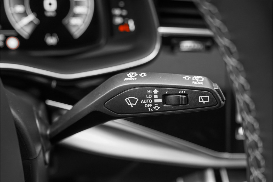 Audi Q8 55 TFSI e Quattro Pro Line S Pano Luchtverin ACC B&O 23"