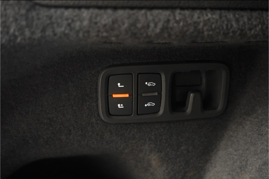 Audi Q8 55 TFSI e Quattro Pro Line S Pano Luchtverin ACC B&O 23"