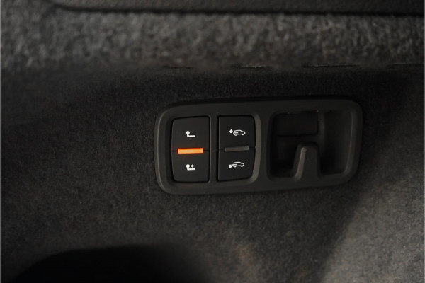 Audi Q8 55 TFSI e Quattro Pro Line S Pano Luchtverin ACC B&O 23"