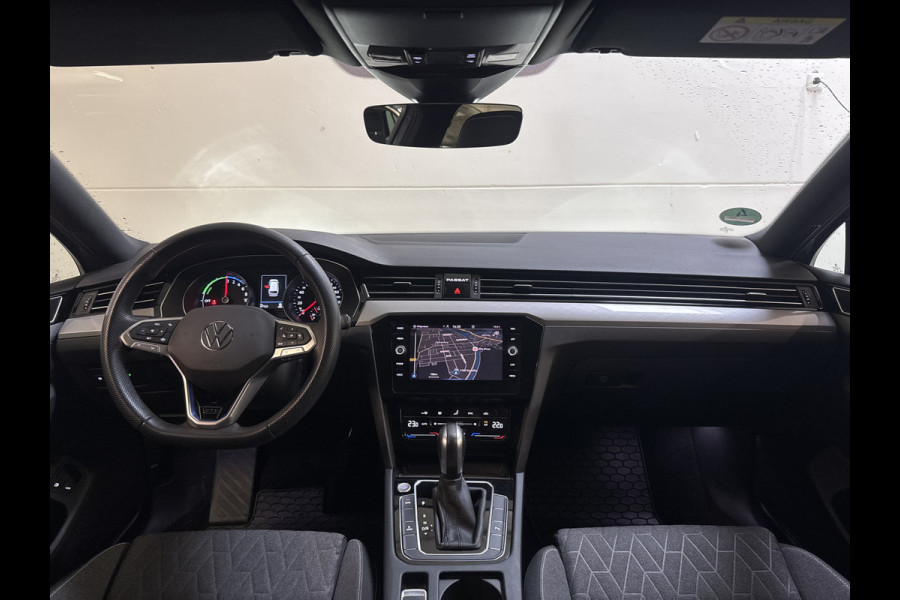 Volkswagen Passat Variant GTE 218PK DSG HYBRID GTE BUSINESS NAVIGATIE/ACC/CARPLAY