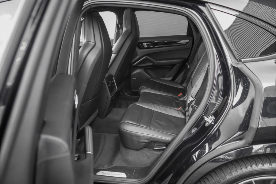 Porsche Cayenne Coupé 3.0 E-Hybrid Sport Chrono Memory 360° 22"