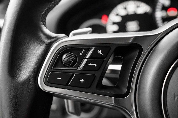 Porsche Cayenne Coupé 3.0 E-Hybrid Sport Chrono Memory 360° 22"