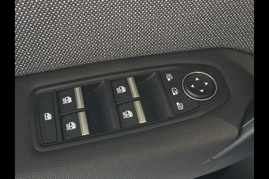 Renault Captur 1.3 mild hybrid 160 techno AUTOMAAT uit 2025 Rijklaar + Fabrieksgarantie Henk Jongen Auto's in Helmond,  al 50 jaar service zoals 't hoort!